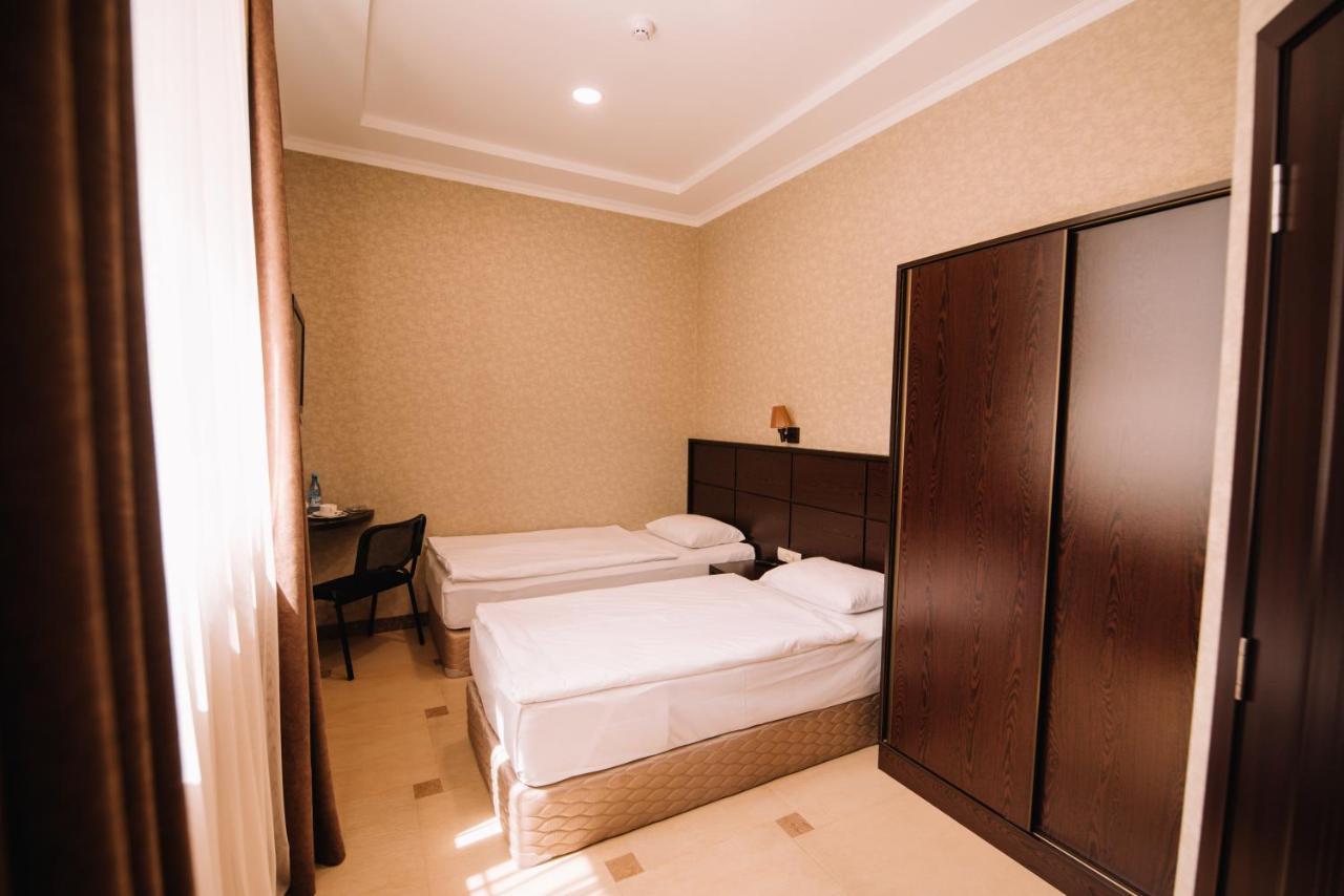 Laguna Hotel วานาดเซอร์ ภายนอก รูปภาพ