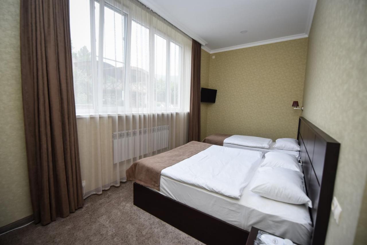 Laguna Hotel วานาดเซอร์ ภายนอก รูปภาพ