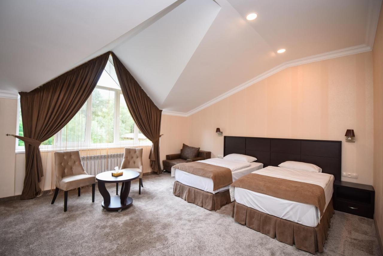 Laguna Hotel วานาดเซอร์ ภายนอก รูปภาพ