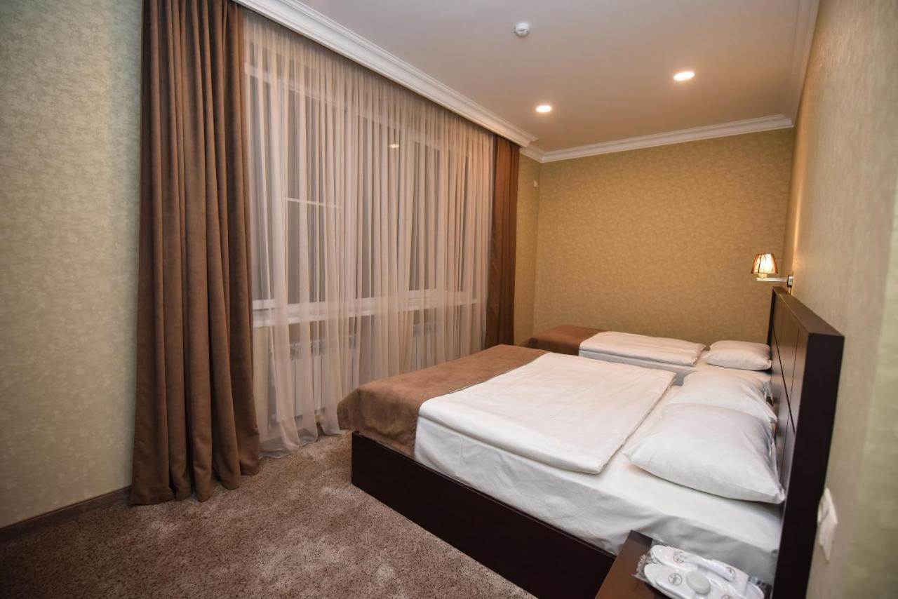Laguna Hotel วานาดเซอร์ ภายนอก รูปภาพ